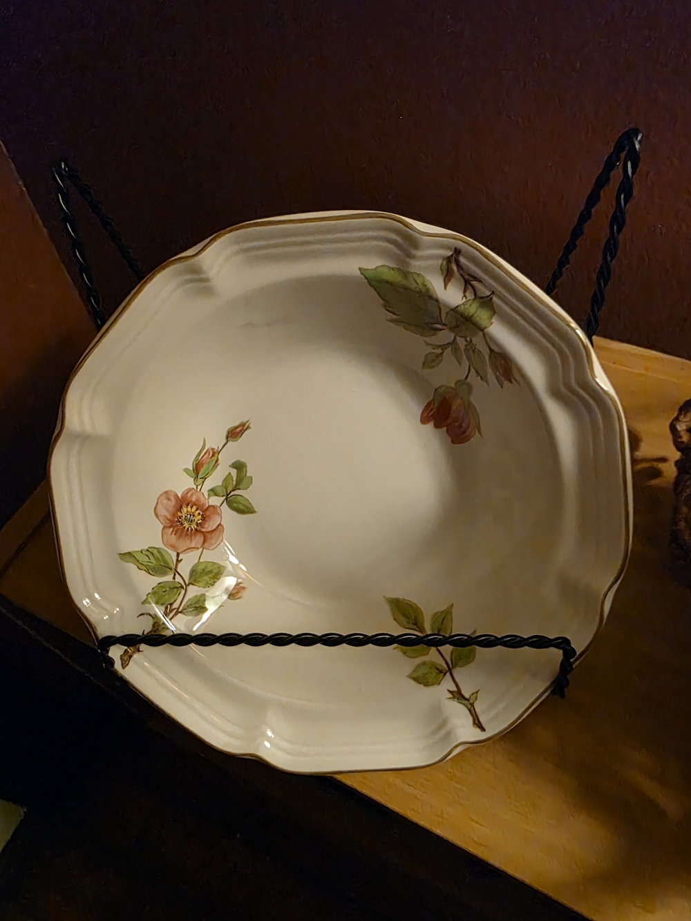 Classic Floral Ceramic Serving Bowl - Cream with Pink Floral Accents
